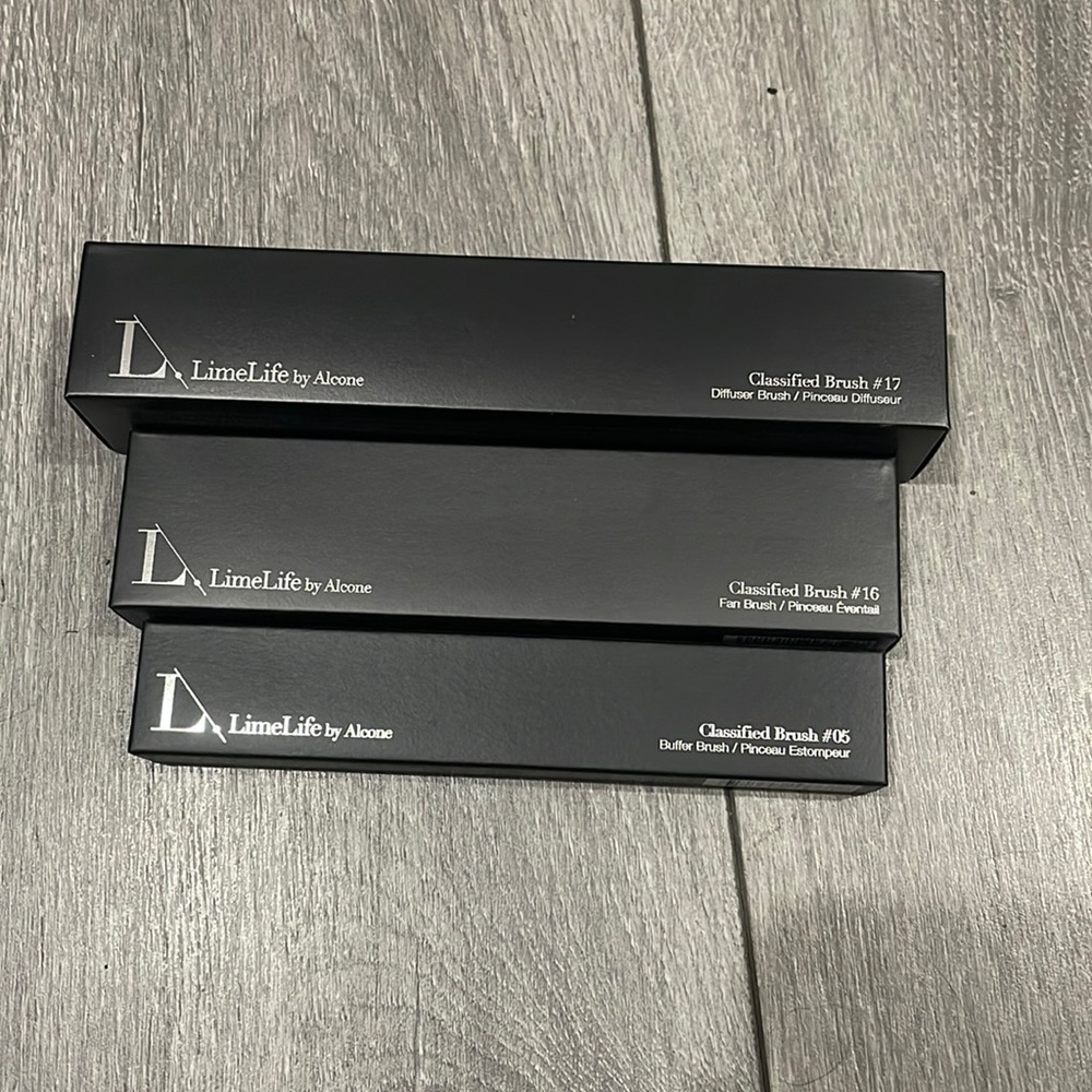 Limelife by Alcone brushes #17 #16 #05